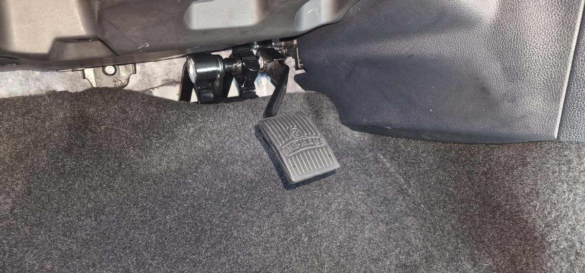 Mobile Dual Control Fitters Birmingham, Crewe and Buxton